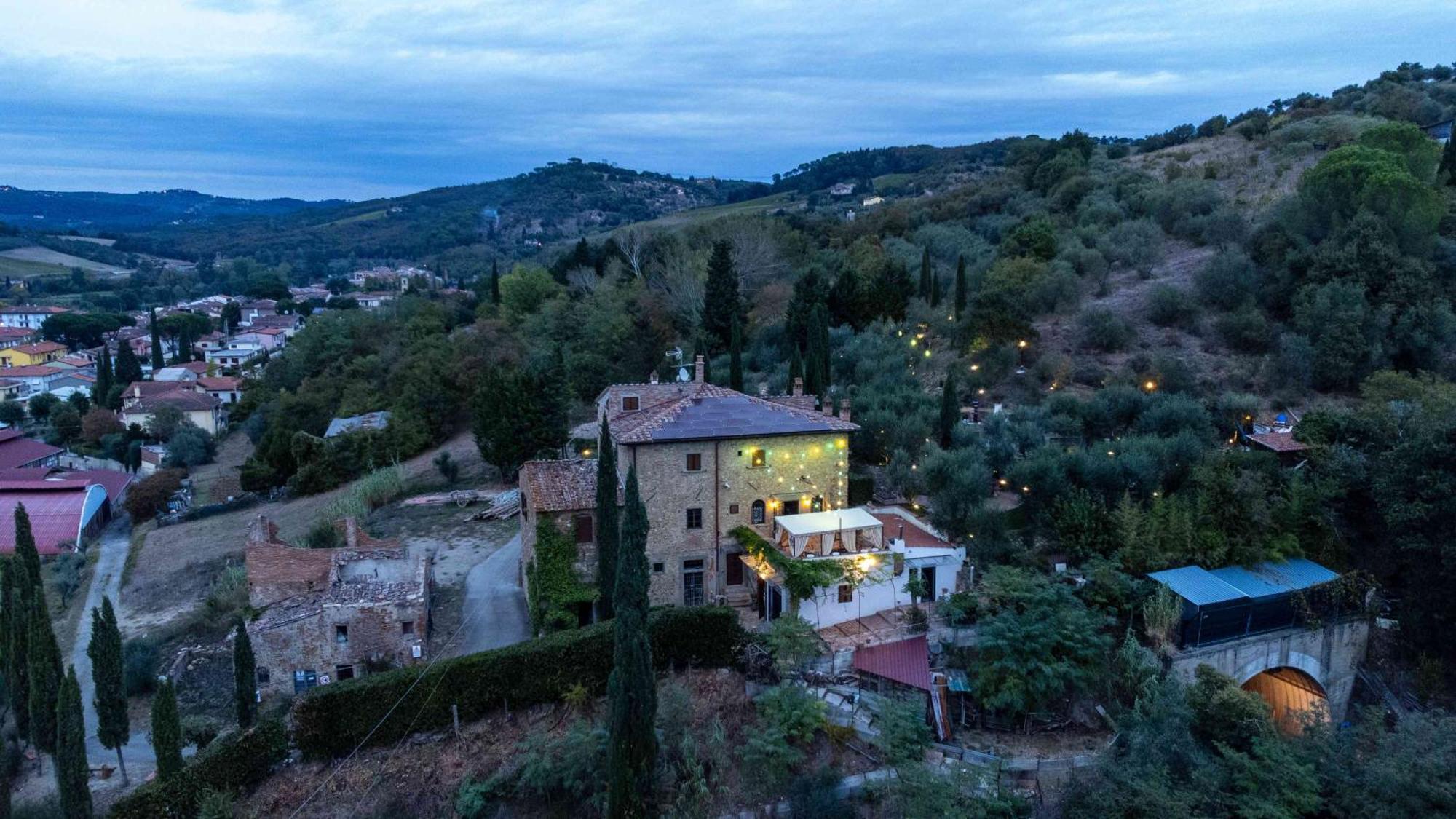 Отель Castellino Di Malborghetto Монтелупо-Фьорентино Экстерьер фото