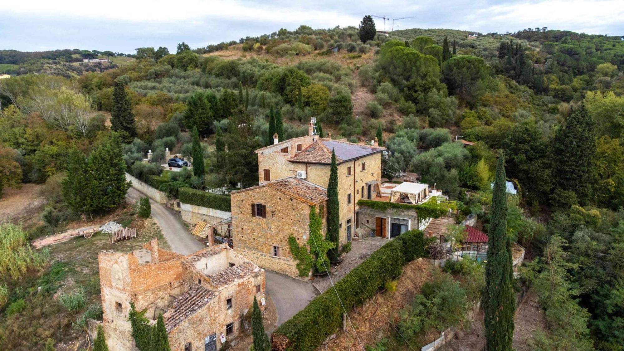 Отель Castellino Di Malborghetto Монтелупо-Фьорентино Экстерьер фото